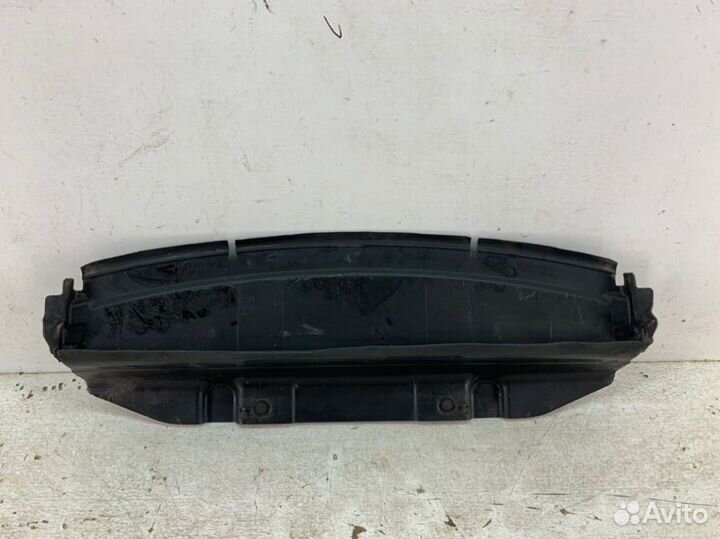 Воздуховод радиатора Bmw 1Er E87 2004