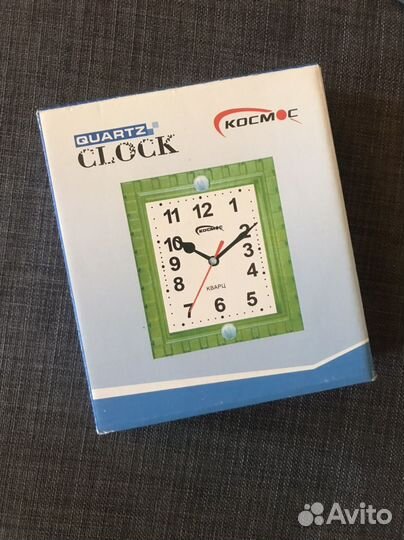 Часы настенные Космос