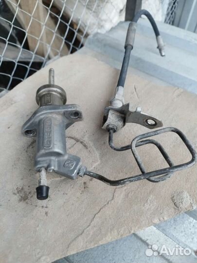 Рабочий цилиндр сцепления Бмв Е46