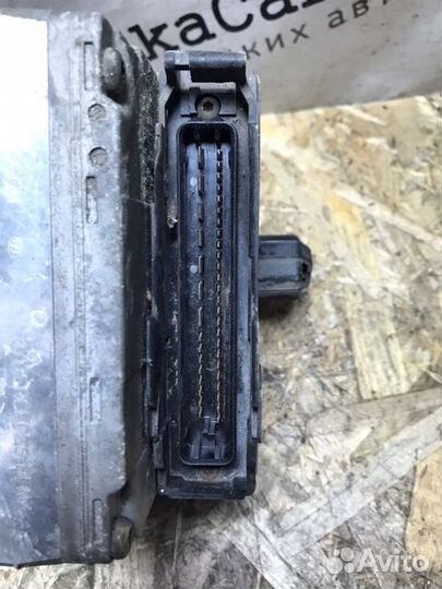 Блок abs Mercedes-Benz Vito 638 601.942 1998