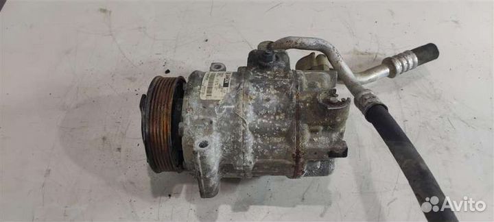 Компрессор кондиционера 1K0820803S Volkswagen Tour