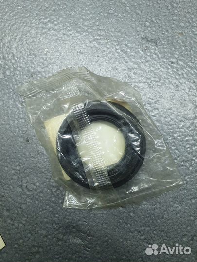 Сальник переднего левого привода Suzuki 0928335052