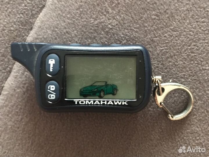 Брелок Tomahawk