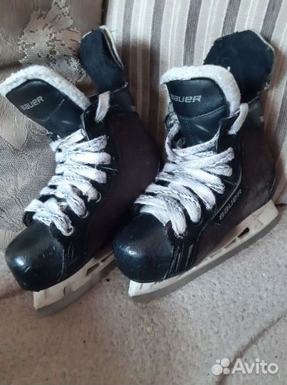 Хоккейные коньки bauer
