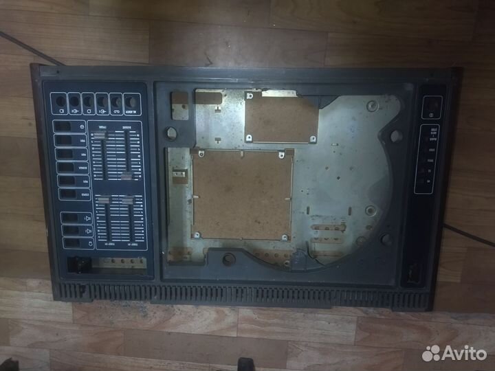 Проигрыватель винила