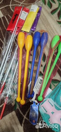 Защита для роликов/ набор булав/ бадминтон