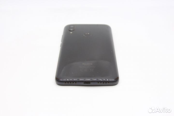 Xiaomi Redmi 7, 3/32 ГБ