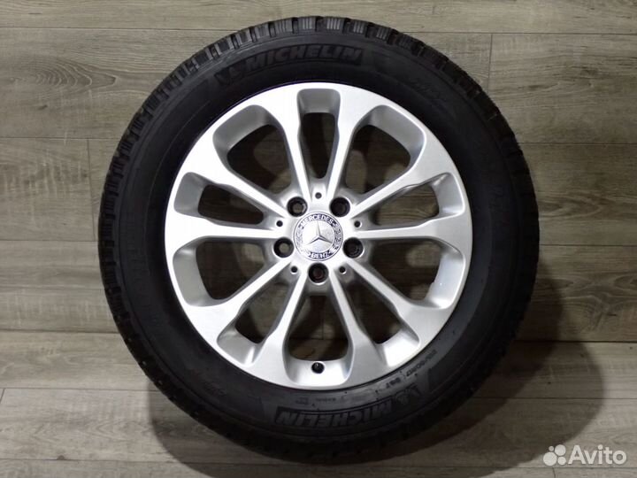 Комплект колес R17 Mercedes GLA оригинал зима