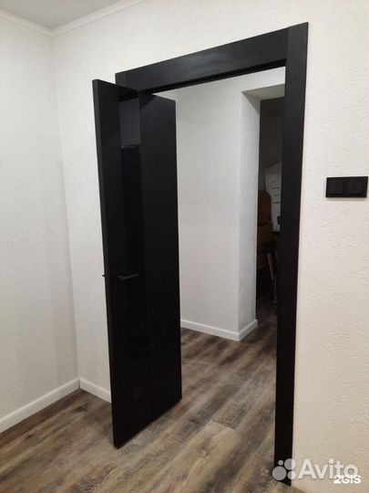 Дверь межкомнатная поворотная