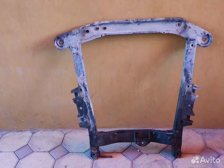 Подрамник ларгус рено Largus Renault