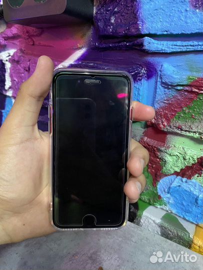 iPhone SE (2020), 128 ГБ