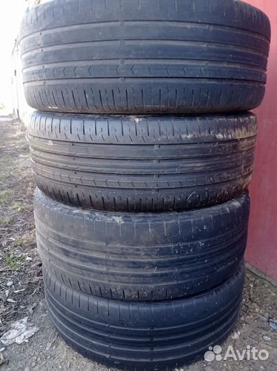 Continental ContiPremiumContact 5 225/60 R17 V