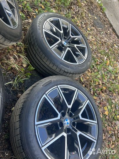 Продам Оригинальные колеса на BMW
