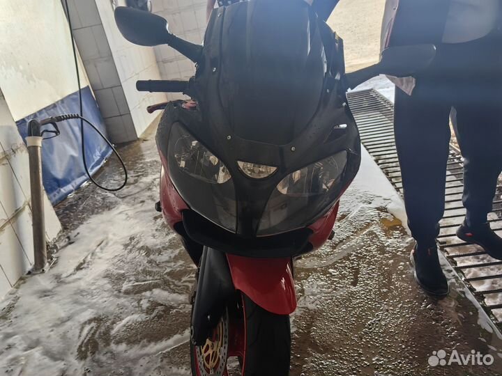 Кавасаки zx6r