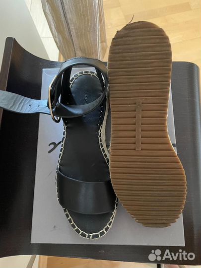 Босоножки Zara 37
