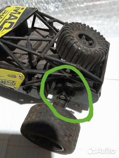 Машинка игрушка на аккумуляторной батарее