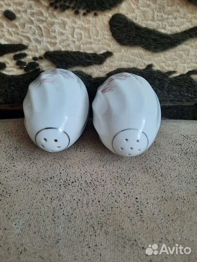 Набор солонка и перечница,фарфор,Ямокоси Орёл