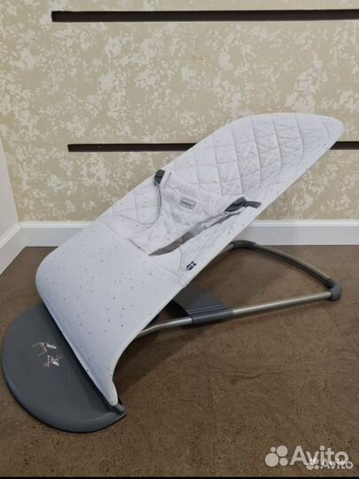 Шезлонг детский