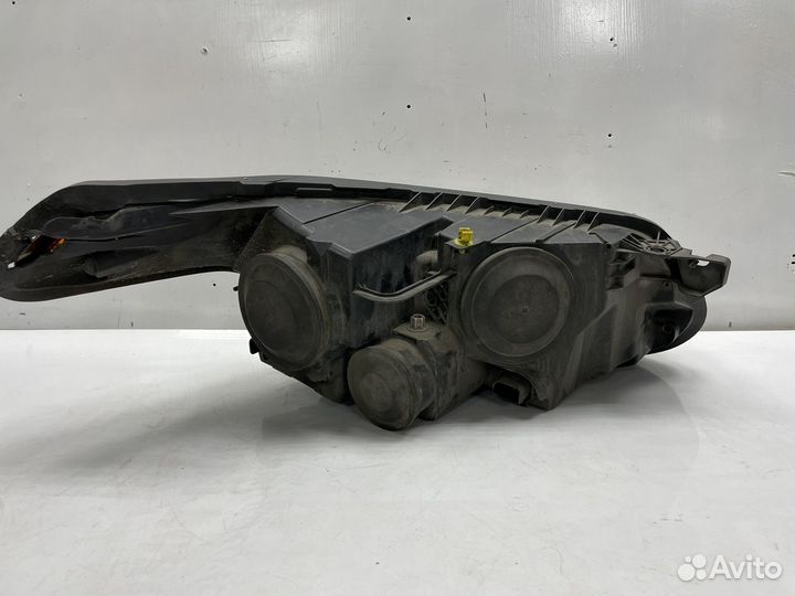 Фара передняя левая Citroen C3 Picasso Дефект