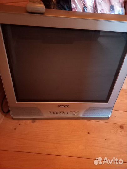 Телевизор samsung 32 бу(рабочий)