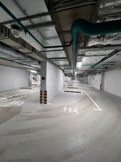 Машиноместо, 12 м²