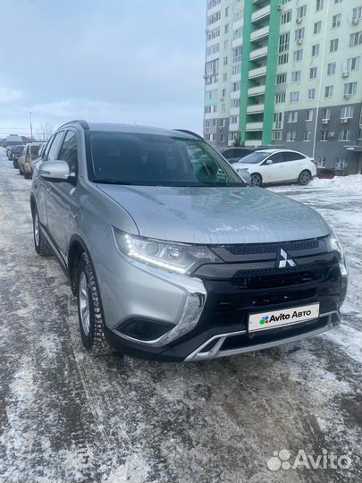 Mitsubishi Outlander 2.0 CVT, 2021, 31 000 км