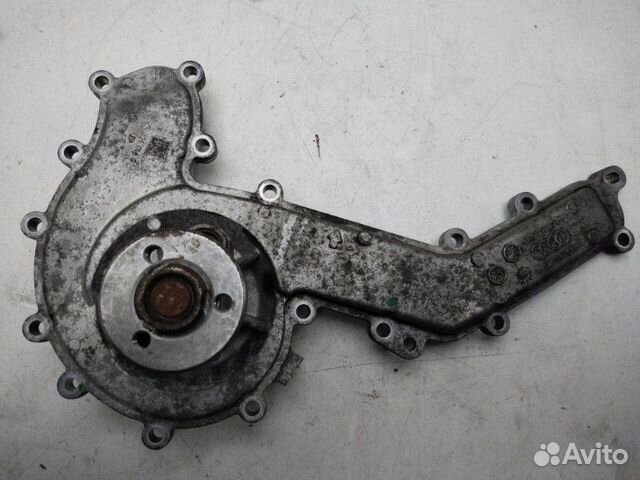 Помпа водяная Volkswagen Touareg 3 CR 3.0 TDI