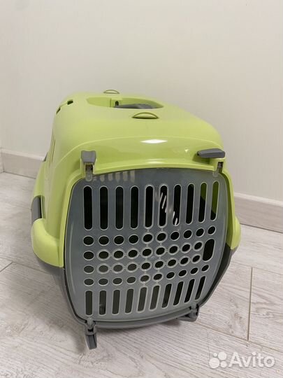 Переноска для кошек пластиковая