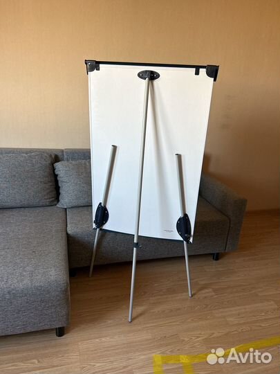 Магнитная доска маркерная флипчарт 100х60 см белая