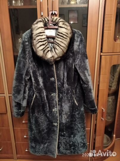 Шуба мутоновая с норкой