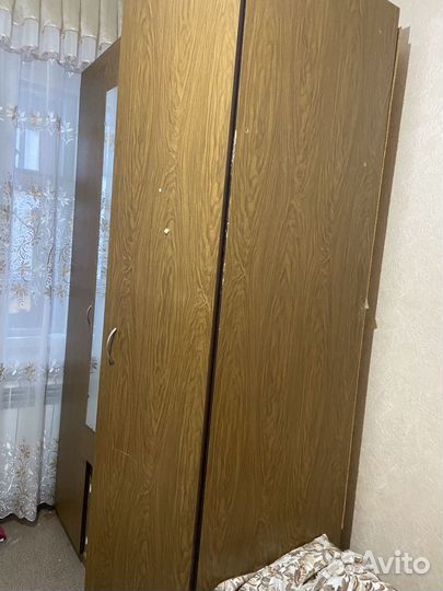 Шкаф 130х59х217