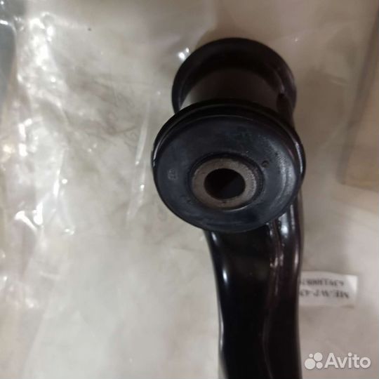 Рычаг передний левый Мерседес Вито, Виана