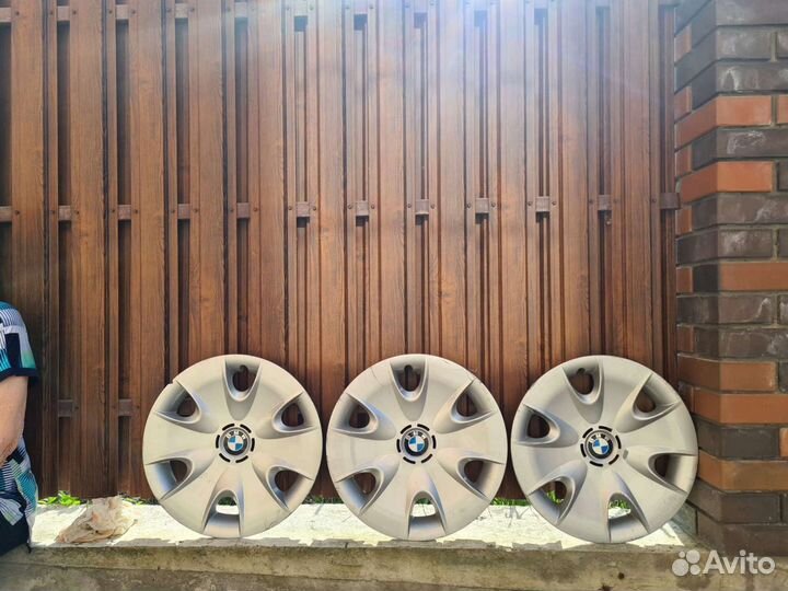 Колпаки на литые диски bmw