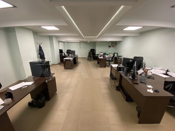 Офис, 223.6 м² (полезная площадь 138 м.кв.)