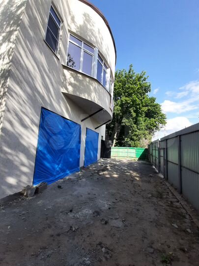 Здание, 174.8 м²
