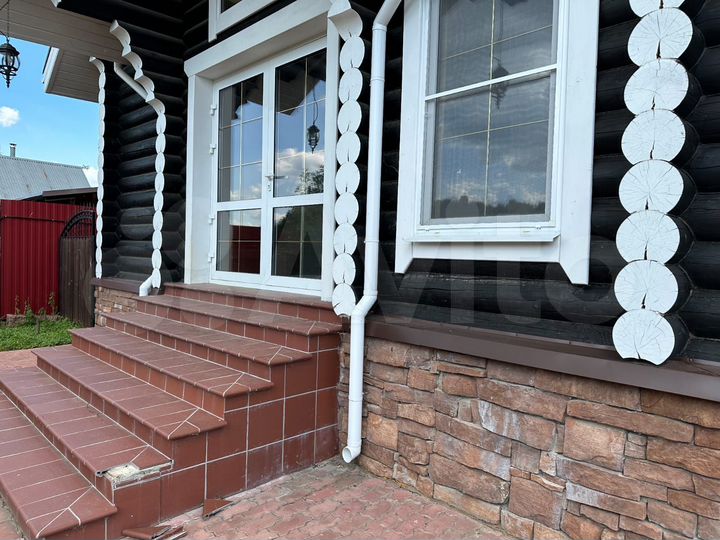 Дом 160 м² на участке 15 сот.