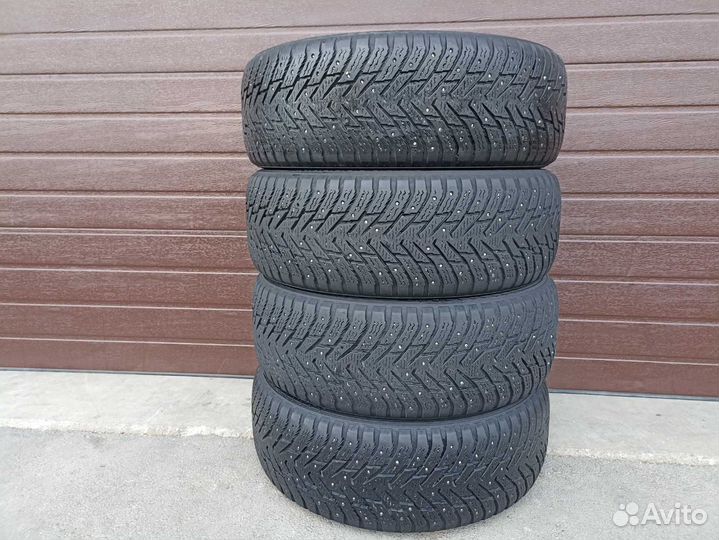Nokian Tyres Hakkapeliitta 8 SUV 235/55 R19