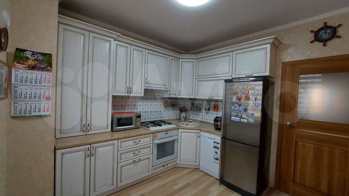 3-к. квартира, 70,4 м², 1/4 эт.