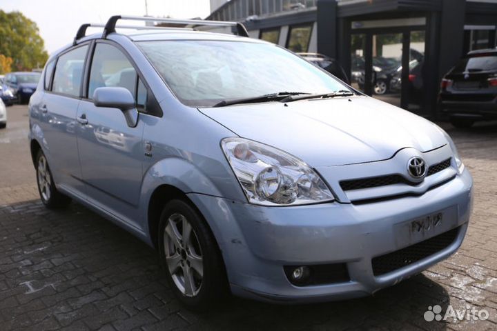 Toyota Corolla Verso 2004-2009 на запчасти