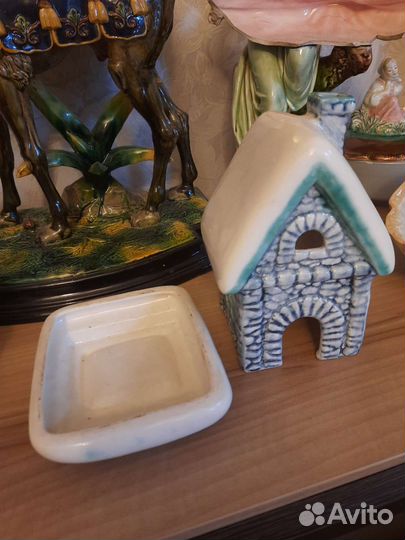 Подсвечник домик статуэтка зик конаково