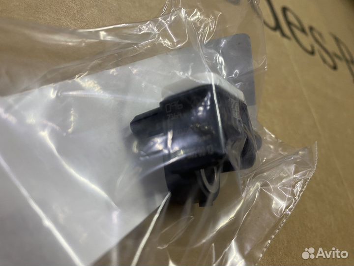 Датчик удара Mercedes W447