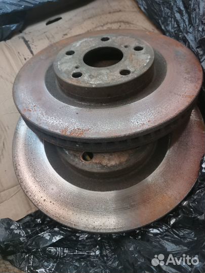 Диск тормозной передний 43512-33130