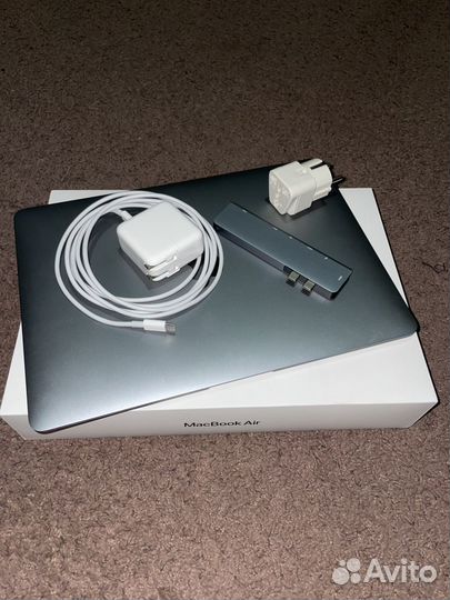 Apple macbook air 13 2020 m1