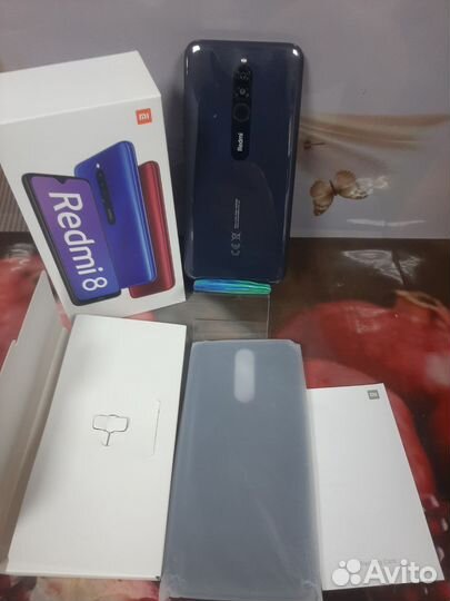 Xiaomi Redmi 8, 4/64 ГБ