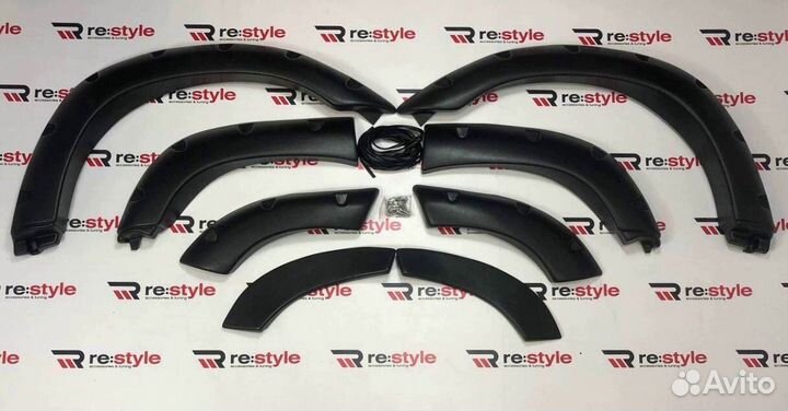 Фендера Toyota Land Cruiser 80 R860