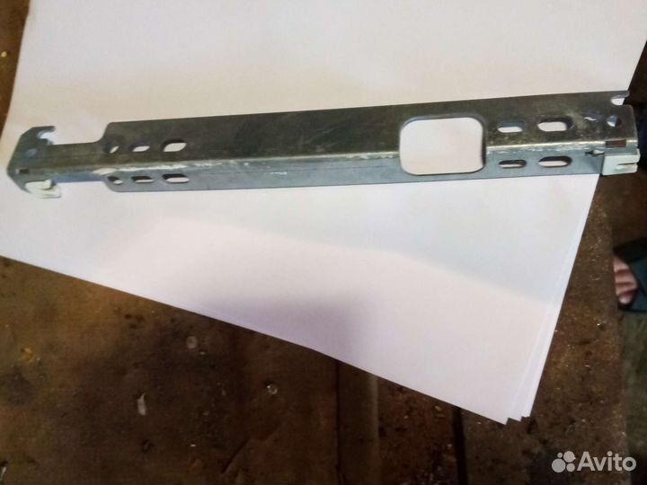 Кронштейн для радиатора отопления