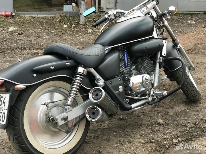 Honda Magna 250
