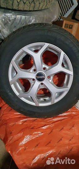 Диск колёсныйR15 5x108 6JET52,5D63,4Tech-Line511 S