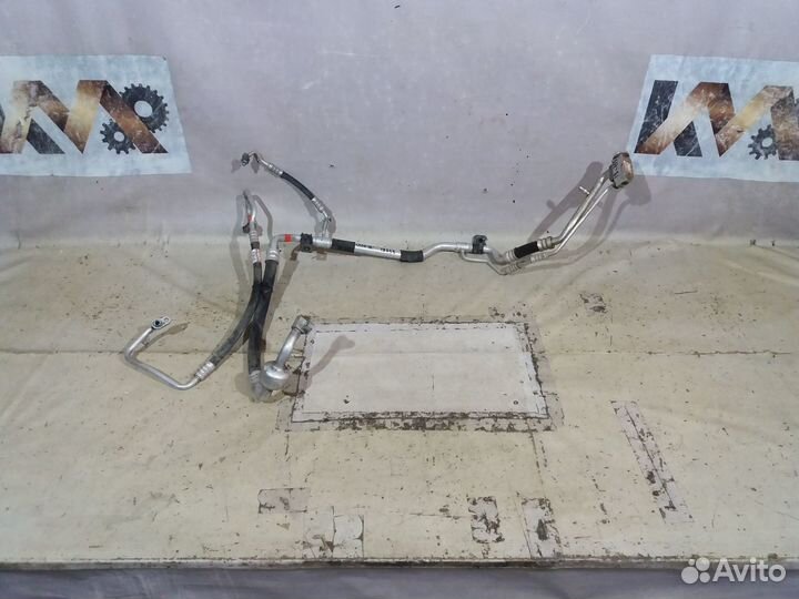 Кия Сид 2018- Трубка кондиционера 18755