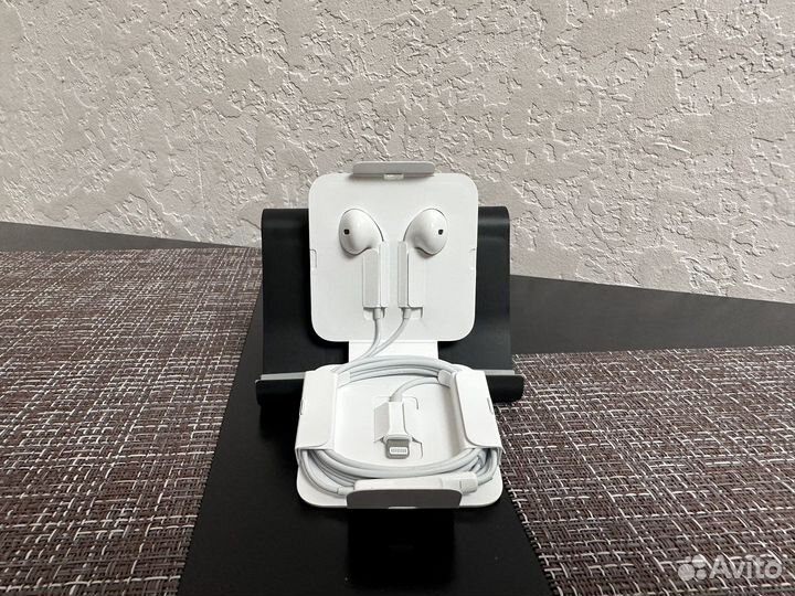 Наушники Apple Earpods